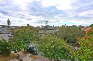 672 33rd St, Oakland, CA 94609 - Photo 20