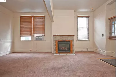 672 33rd St, Oakland, CA 94609 - Photo 8