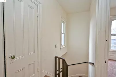 672 33rd St, Oakland, CA 94609 - Photo 26