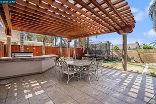 2233 Hampshire Dr, Discovery Bay, CA 94505 - Photo 30