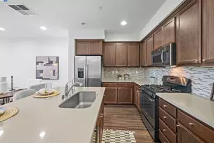 2336 Carbondale Way, Dublin, CA 94568 - Photo 16