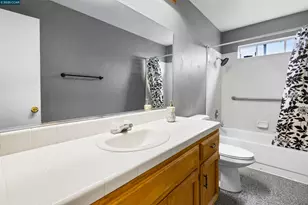 947 Burlwood Ct, Los Banos, CA 93635 - Photo 12