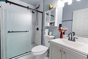 947 Burlwood Ct, Los Banos, CA 93635 - Photo 10