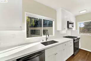 2106 Woodbine Ave, Oakland, CA 94602 - Photo 16