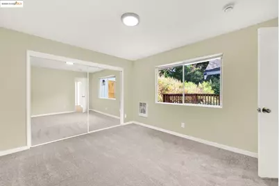 2106 Woodbine Ave, Oakland, CA 94602 - Photo 24