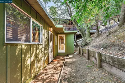 405 Scenic Ave, San Anselmo, CA 94960 - Photo 32