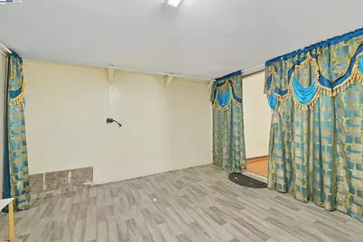 14539 Cedar Valley Dr, Lathrop, CA 95330 - Photo 32