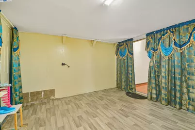 14539 Cedar Valley Dr, Lathrop, CA 95330 - Photo 30