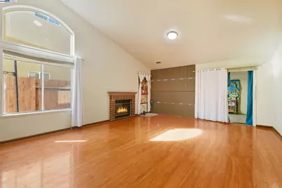 14539 Cedar Valley Dr, Lathrop, CA 95330 - Photo 12