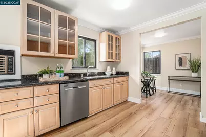 2442 Geraldine Dr, Pleasant Hill, CA 94523 - Photo 12