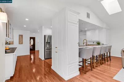 1015 Pleasant Valley Dr, Pleasant Hill, CA 94523 - Photo 14