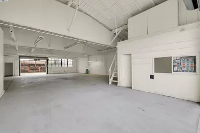 2860 38th Ave, Oakland, CA 94619 - Photo 16