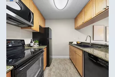 1085 Murrieta Blvd #318, Livermore, CA 94550 - Photo 14