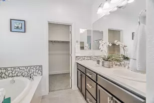 705 Cannery Pl, San Jose, CA 95112 - Photo 14