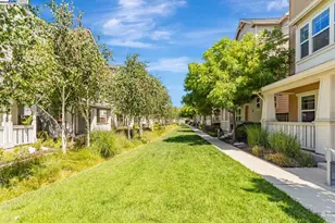 705 Cannery Pl, San Jose, CA 95112 - Photo 20