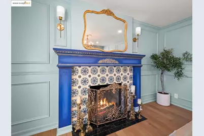 8 Skander Ct, Pleasant Hill, CA 94523 - Photo 14