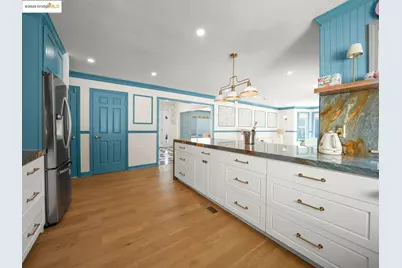 8 Skander Ct, Pleasant Hill, CA 94523 - Photo 10