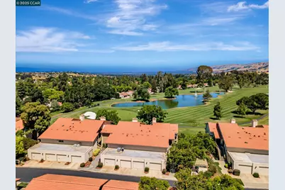 8366 Riesling Way, San Jose, CA 95135 - Photo 46