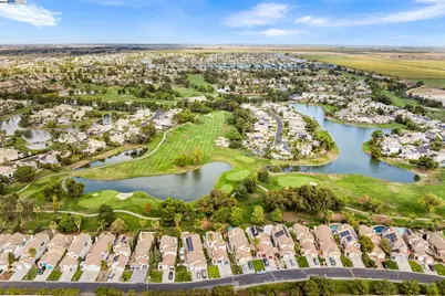 2779 Cherry Hills Dr, Discovery Bay, CA 94505 - Photo 54