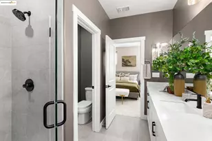 28942 Parkridge Loop, Hayward, CA 94544 - Photo 16