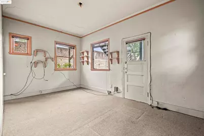 3050 Shattuck, Berkeley, CA 94705 - Photo 8