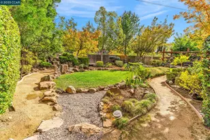 276 Sunnybrae Dr, Martinez, CA 94553 - Photo 48