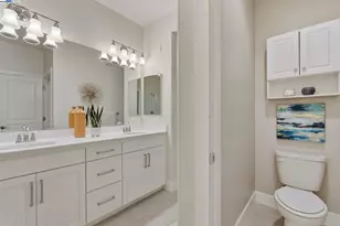 201 Jetty Dr, Richmond, CA 94804 - Photo 32