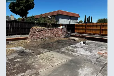 1110 Eureka Lane, Concord, CA 94520 - Photo 10