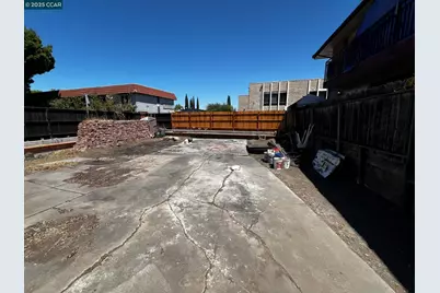 1110 Eureka Lane, Concord, CA 94520 - Photo 14