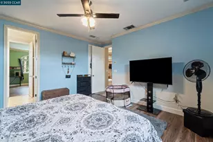 2550 Jenny, Fresno, CA 93720 - Photo 34