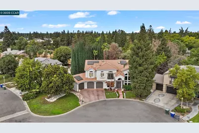 2550 Jenny, Fresno, CA 93720 - Photo 2