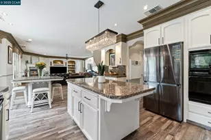 2550 Jenny, Fresno, CA 93720 - Photo 18