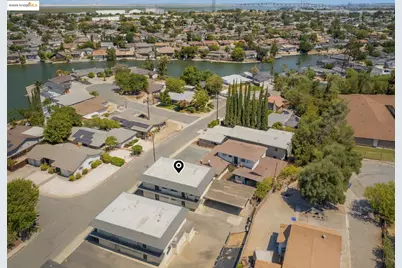 22 Lake Dr, Antioch, CA 94509 - Photo 12