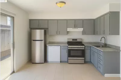 22 Lake Dr, Antioch, CA 94509 - Photo 18