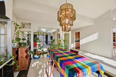 29673 Holiday St, Hayward, CA 94544 - Photo 22