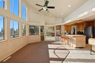 29673 Holiday St, Hayward, CA 94544 - Photo 18