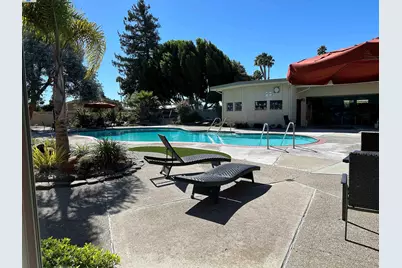 328 Waikiki Cir, Union City, CA 94587 - Photo 34