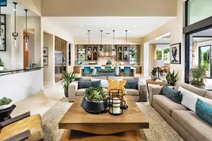 18541 Corte Saravia, Morgan Hill, CA 95037 - Photo 2