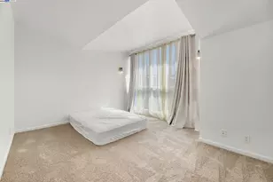 9455 MacArthur Blvd, Oakland, CA 94605 - Photo 22