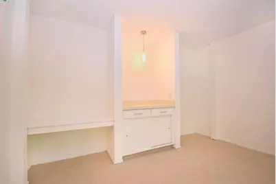 320 Civic Dr #404, Walnut Creek, CA 94596 - Photo 12