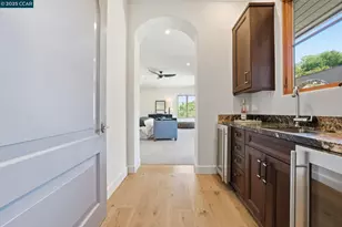 8 Quiet Country Ln, Danville, CA 94526 - Photo 28