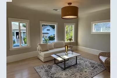 2628 School  St, Oakland, CA 94602 - Photo 6