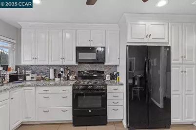 2644 Olivera Rd, Concord, CA 94519 - Photo 10