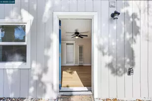 2910 Almond St, Martinez, CA 94553 - Photo 42