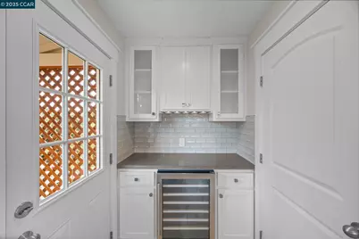 2910 Almond St, Martinez, CA 94553 - Photo 16