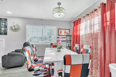 36621 Beutke Dr, Newark, CA 94560 - Photo 10