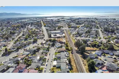 36621 Beutke Dr, Newark, CA 94560 - Photo 34