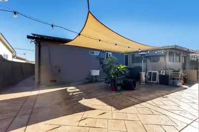 36621 Beutke Dr, Newark, CA 94560 - Photo 26