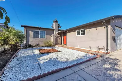 36621 Beutke Dr, Newark, CA 94560 - Photo 4