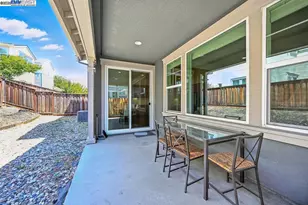 2100 Carbondale, Dublin, CA 94568 - Photo 50